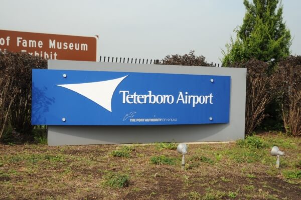 Airport transportation near teterboro airport