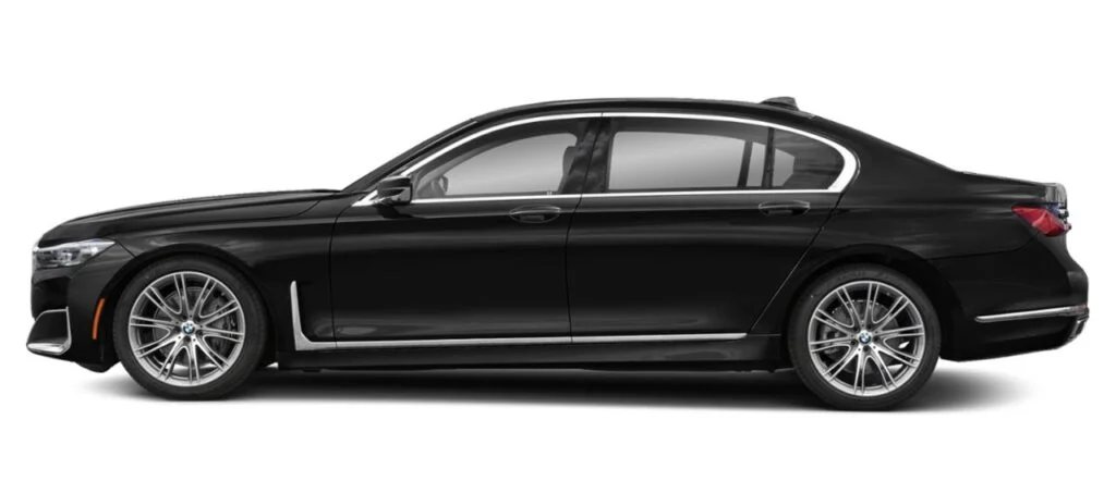 BMW 740ix​